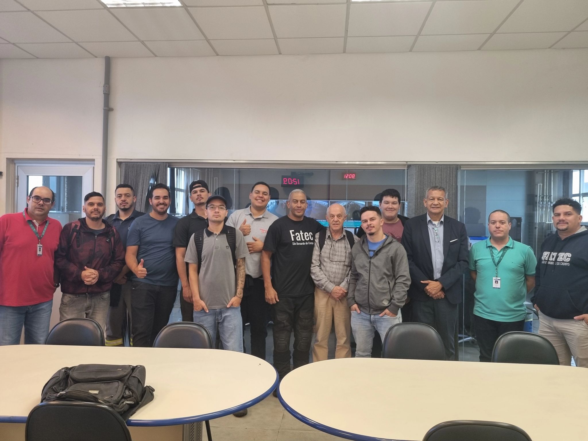 Visita de alunos e professor da Fatec SBC ao Monotrilho de São Paulo